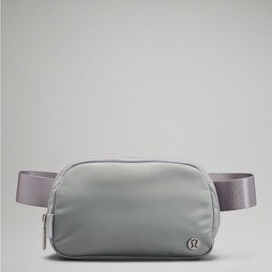 Lululemon belt bag silver drop